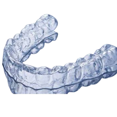 Eenvoudig installeerbare onzichtbare vaste orthodontische behandeling voor tandartsonderzoek