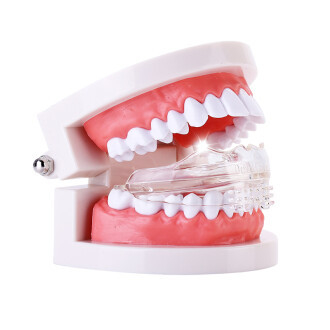 Onzichtbare orthodontische beugels Tandmaterialen Esthetisch Handig