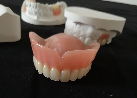Het verwijderbare Orthodontische van de de Tandkroon van FDA 3D Gedrukte Oppoetsende Materiaal